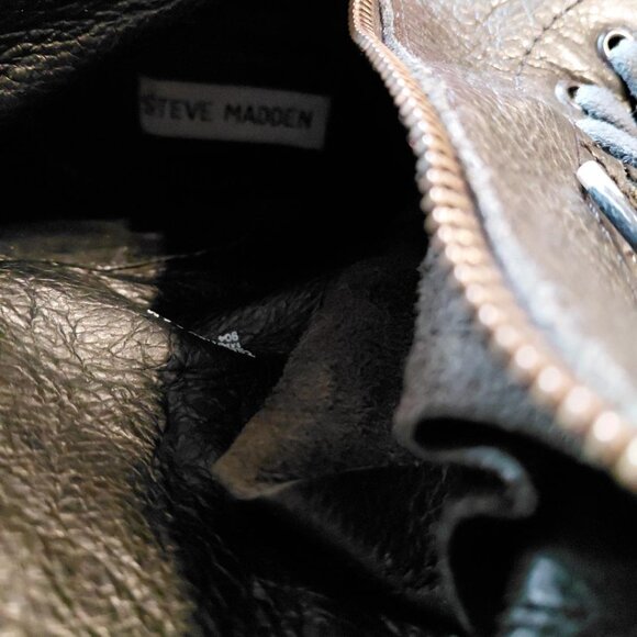 Steve Madden  Spiked Studded Black Tarnney Boots - Picture 2 of 7